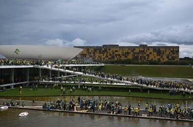 Manifestantes invaden el Congreso de Brasil. | EFE